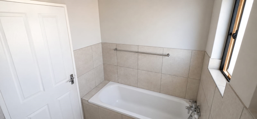 3 Bedroom Property for Sale in Waterval East North West